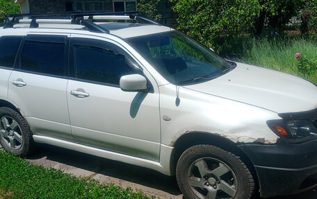 Mitsubishi Outlander III рестайлинг 3, 2002 год, 400 000 рублей, 1 фотография