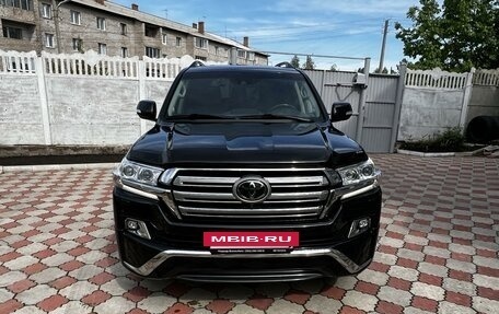 Toyota Land Cruiser 200, 2016 год, 7 500 000 рублей, 3 фотография