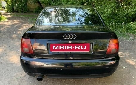 Audi A4, 1995 год, 165 000 рублей, 2 фотография