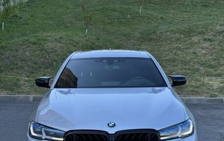 BMW 5 серия, 2019 год, 6 200 000 рублей, 2 фотография