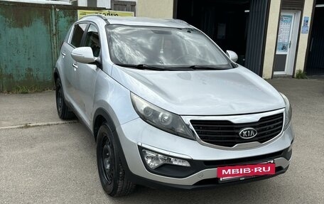 KIA Sportage III, 2010 год, 1 050 000 рублей, 2 фотография