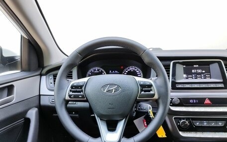 Hyundai Sonata VII, 2019 год, 1 299 000 рублей, 13 фотография