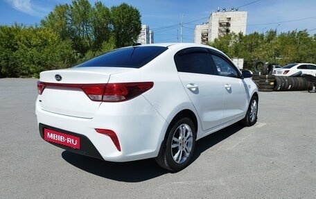 KIA Rio IV, 2018 год, 1 450 000 рублей, 5 фотография