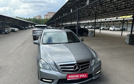 Mercedes-Benz E-Класс, 2011 год, 1 600 000 рублей, 1 фотография