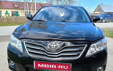 Toyota Camry, 2011 год, 1 530 000 рублей, 1 фотография