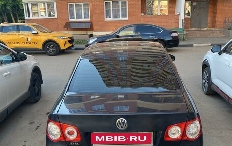 Volkswagen Jetta VI, 2009 год, 700 000 рублей, 3 фотография