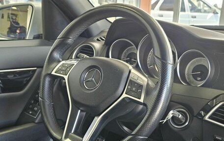 Mercedes-Benz C-Класс, 2011 год, 2 399 999 рублей, 24 фотография