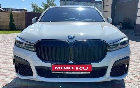 BMW 7 серия, 2021 год, 6 800 000 рублей, 37 фотография