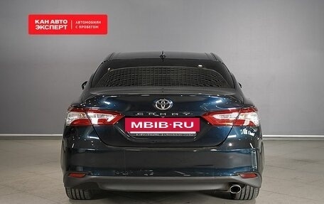 Toyota Camry, 2018 год, 2 556 800 рублей, 8 фотография