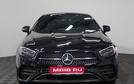 Mercedes-Benz E-Класс, 2020 год, 5 999 000 рублей, 2 фотография