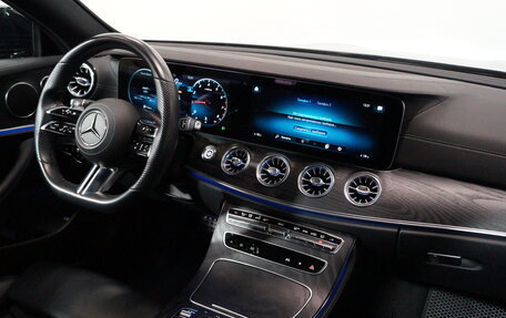Mercedes-Benz E-Класс, 2020 год, 5 999 000 рублей, 12 фотография