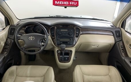 Toyota Highlander III, 2001 год, 865 000 рублей, 15 фотография