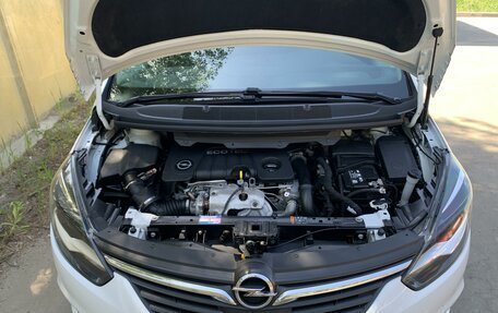 Opel Zafira C рестайлинг, 2018 год, 1 780 000 рублей, 18 фотография