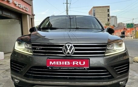 Volkswagen Touareg III, 2017 год, 3 800 000 рублей, 3 фотография