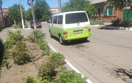 Volkswagen Caravelle T4, 1993 год, 650 000 рублей, 3 фотография