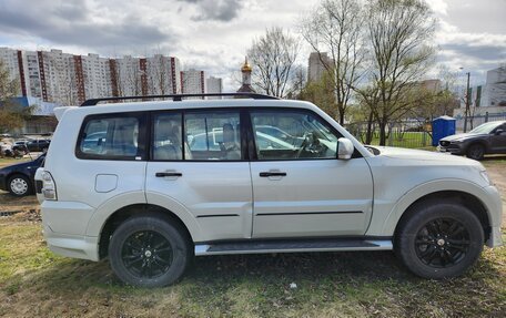 Mitsubishi Pajero IV, 2019 год, 4 850 000 рублей, 4 фотография