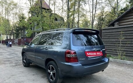 Toyota Highlander III, 2004 год, 1 345 000 рублей, 7 фотография