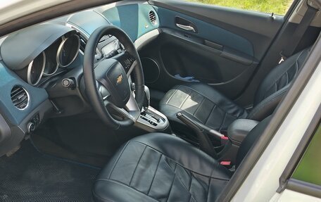 Chevrolet Cruze II, 2013 год, 940 000 рублей, 5 фотография