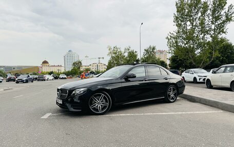Mercedes-Benz E-Класс, 2018 год, 4 100 000 рублей, 5 фотография