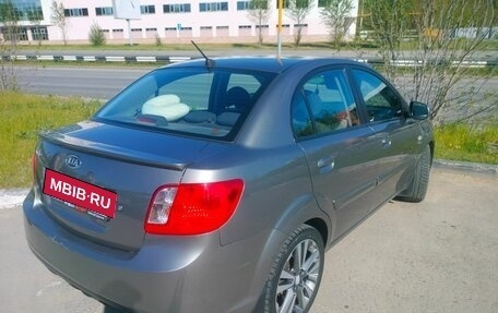 KIA Rio II, 2010 год, 570 000 рублей, 4 фотография