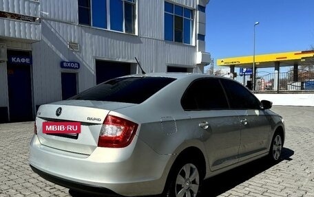 Skoda Rapid I, 2014 год, 900 000 рублей, 4 фотография