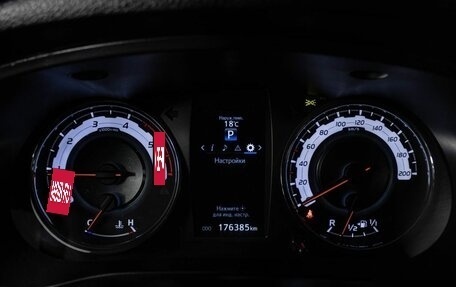 Toyota Hilux VIII, 2018 год, 3 740 000 рублей, 12 фотография