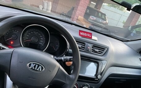 KIA Rio III рестайлинг, 2013 год, 990 000 рублей, 8 фотография