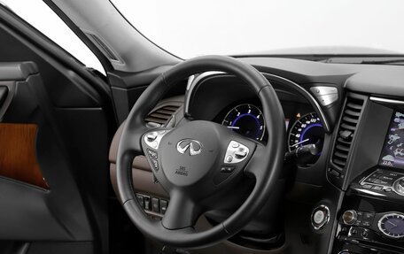 Infiniti QX70, 2014 год, 2 349 000 рублей, 9 фотография