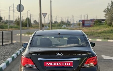 Hyundai Solaris II рестайлинг, 2015 год, 1 100 000 рублей, 11 фотография