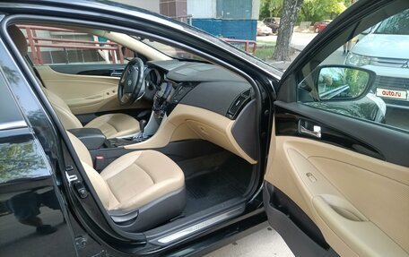 Hyundai Sonata VI, 2011 год, 1 450 000 рублей, 16 фотография