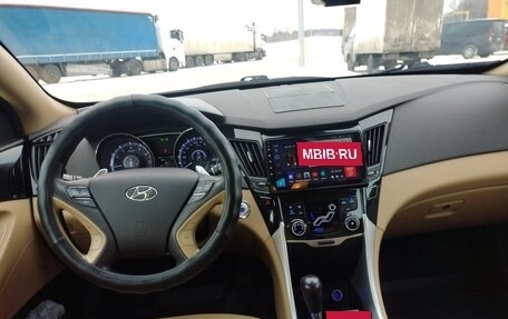 Hyundai Sonata VI, 2011 год, 1 450 000 рублей, 3 фотография