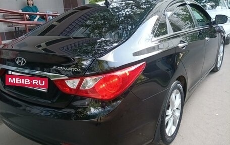 Hyundai Sonata VI, 2011 год, 1 450 000 рублей, 8 фотография