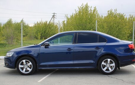 Volkswagen Jetta VI, 2013 год, 1 300 000 рублей, 6 фотография