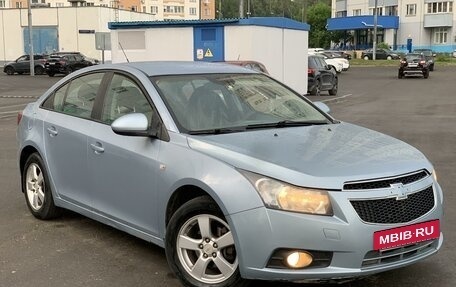 Chevrolet Cruze II, 2010 год, 450 000 рублей, 4 фотография