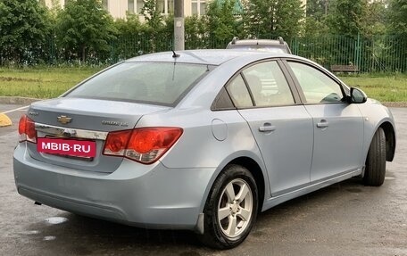 Chevrolet Cruze II, 2010 год, 450 000 рублей, 8 фотография