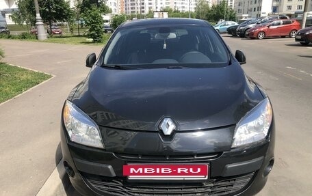 Renault Megane III, 2011 год, 920 000 рублей, 3 фотография