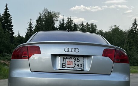 Audi A4, 2004 год, 900 000 рублей, 6 фотография