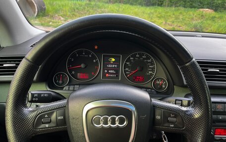 Audi A4, 2004 год, 900 000 рублей, 10 фотография