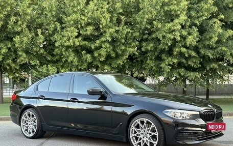 BMW 5 серия, 2018 год, 3 290 000 рублей, 9 фотография