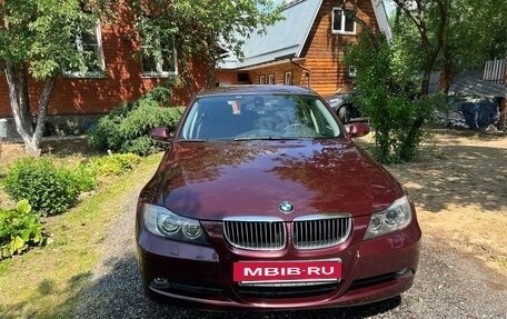 BMW 3 серия, 2007 год, 2 100 000 рублей, 2 фотография
