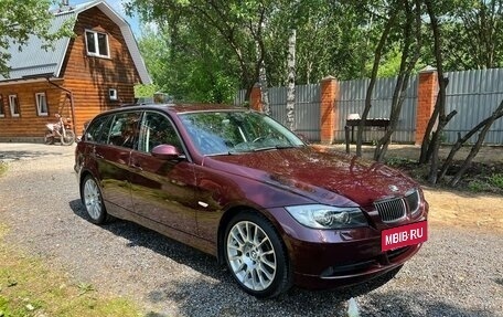 BMW 3 серия, 2007 год, 2 100 000 рублей, 3 фотография