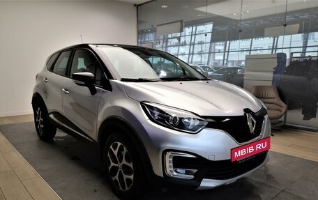 Renault Kaptur I рестайлинг, 2019 год, 1 399 000 рублей, 3 фотография