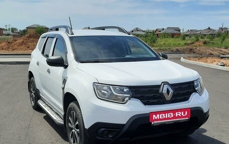 Renault Duster, 2022 год, 1 970 000 рублей, 4 фотография