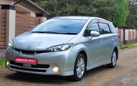 Toyota Wish II, 2009 год, 1 370 000 рублей, 1 фотография