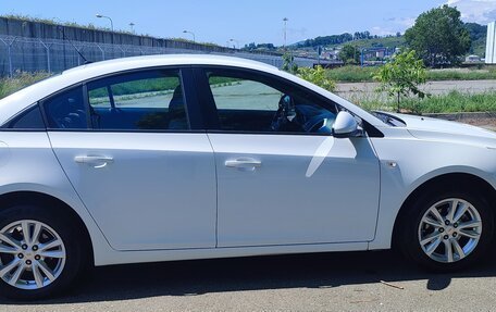 Chevrolet Cruze II, 2013 год, 990 000 рублей, 3 фотография