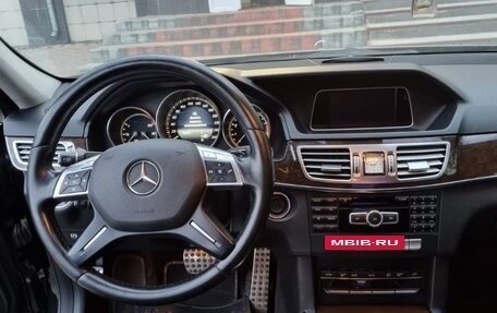 Mercedes-Benz E-Класс, 2013 год, 1 680 000 рублей, 6 фотография