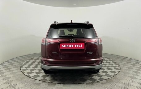 Toyota RAV4, 2017 год, 2 589 000 рублей, 6 фотография