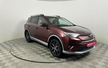 Toyota RAV4, 2017 год, 2 589 000 рублей, 3 фотография