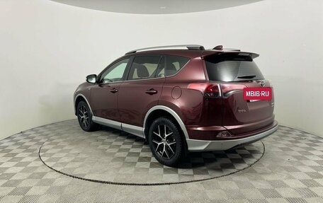 Toyota RAV4, 2017 год, 2 589 000 рублей, 7 фотография