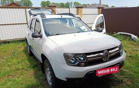 Renault Duster I рестайлинг, 2016 год, 1 550 000 рублей, 2 фотография